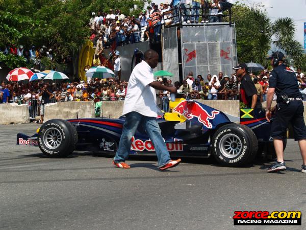 ZORCE-RB-F1-JAMAICA-43744.jpg