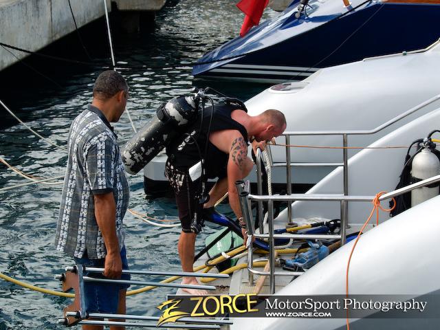 155129@Zorce-Earthrace.jpg