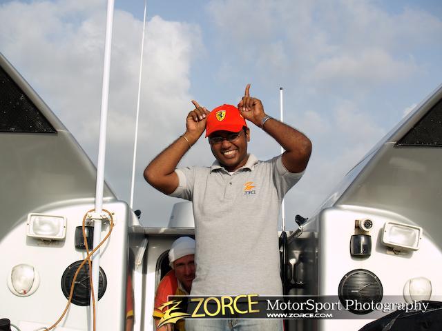 164120@Zorce-Earthrace.jpg
