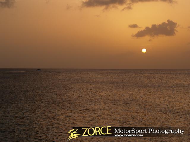 175355@Zorce-Earthrace.jpg
