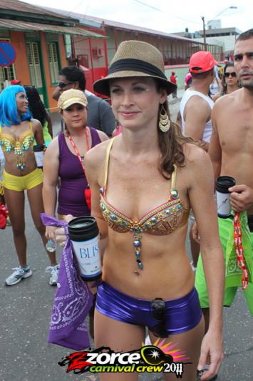 110820-ZORCE.jpg