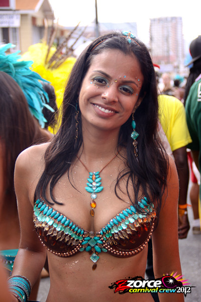 21153111-ZORCE.jpg