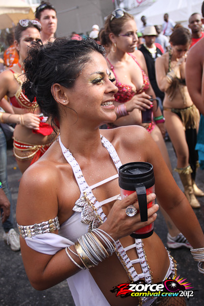 21161111-ZORCE.jpg