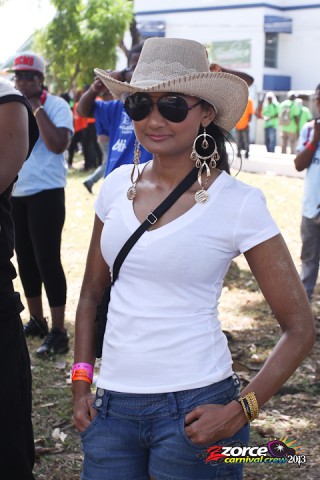 11104039-ZORCE.jpg