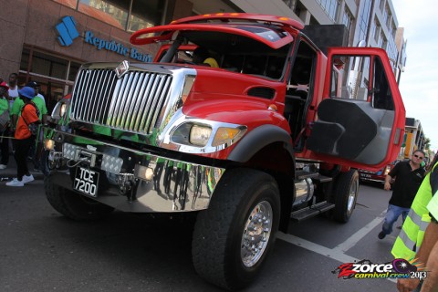 11112838-ZORCE.jpg