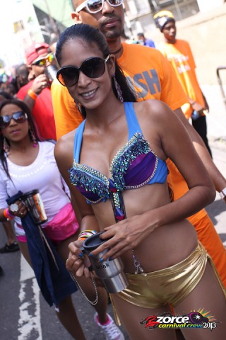 11113600-ZORCE.jpg